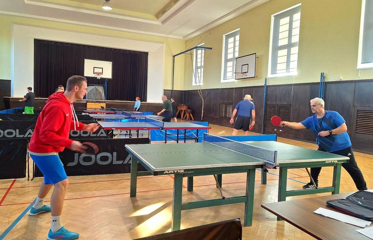 26. 12. 2025 proběhl již 11. ročník Vánočního turnaje ve stolním tenise, který přilákal hráče všech věkových kategorií. Soutěžilo se v několika disciplínách a atmosféra byla plná napětí i vánoční pohody.