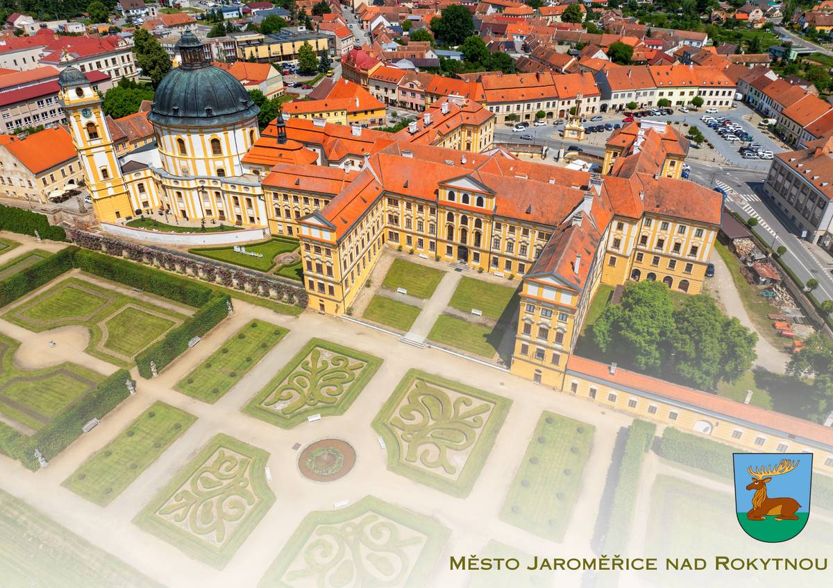 Vážená paní, vážený pane, evidujeme u vás neúplně nebo nesprávně vyplněné jméno. Prosíme o kontrolu a případné doplnění údajů, aby vás bylo možné správně dohledat při kontaktování ze strany Města Jaroměřice nad Rokytnou a aby vám byly doručovány všechny důležité informace. Děkujeme za spolupráci.