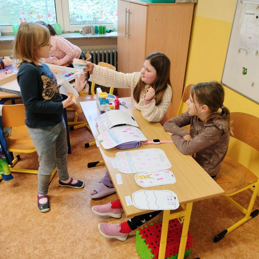 Po dlouhé době si děti zase mohly užít družinu se vším všudy. Jejich fantazie nezná meze...