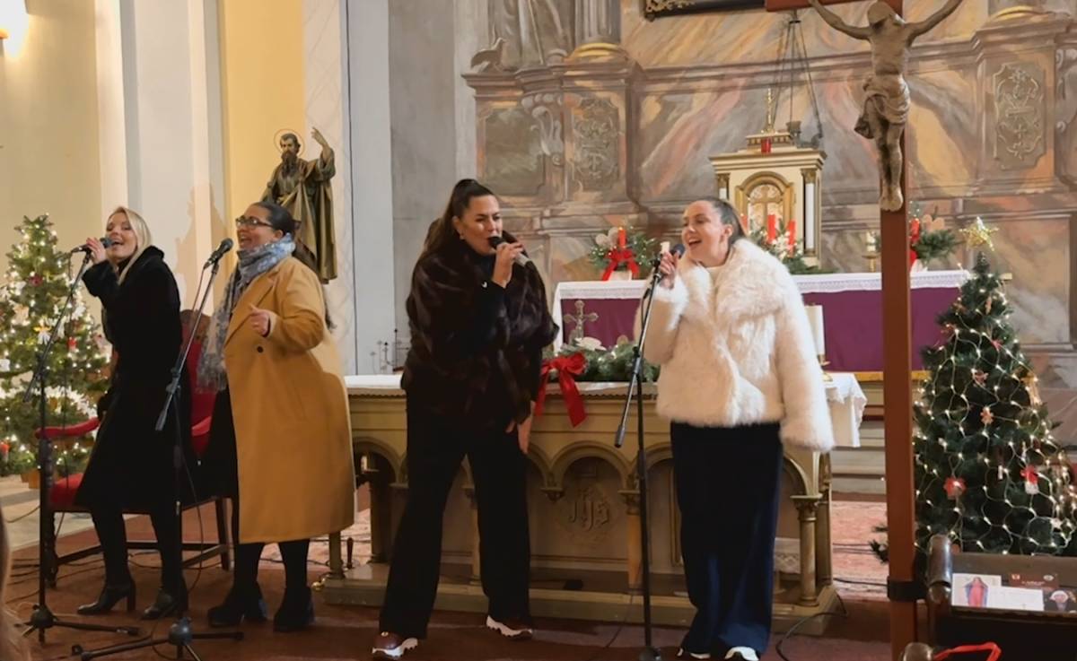 Koncert Gospel Night se konal 13. prosince 2025 v kostele sv. Petra a Pavla v Jeníkově