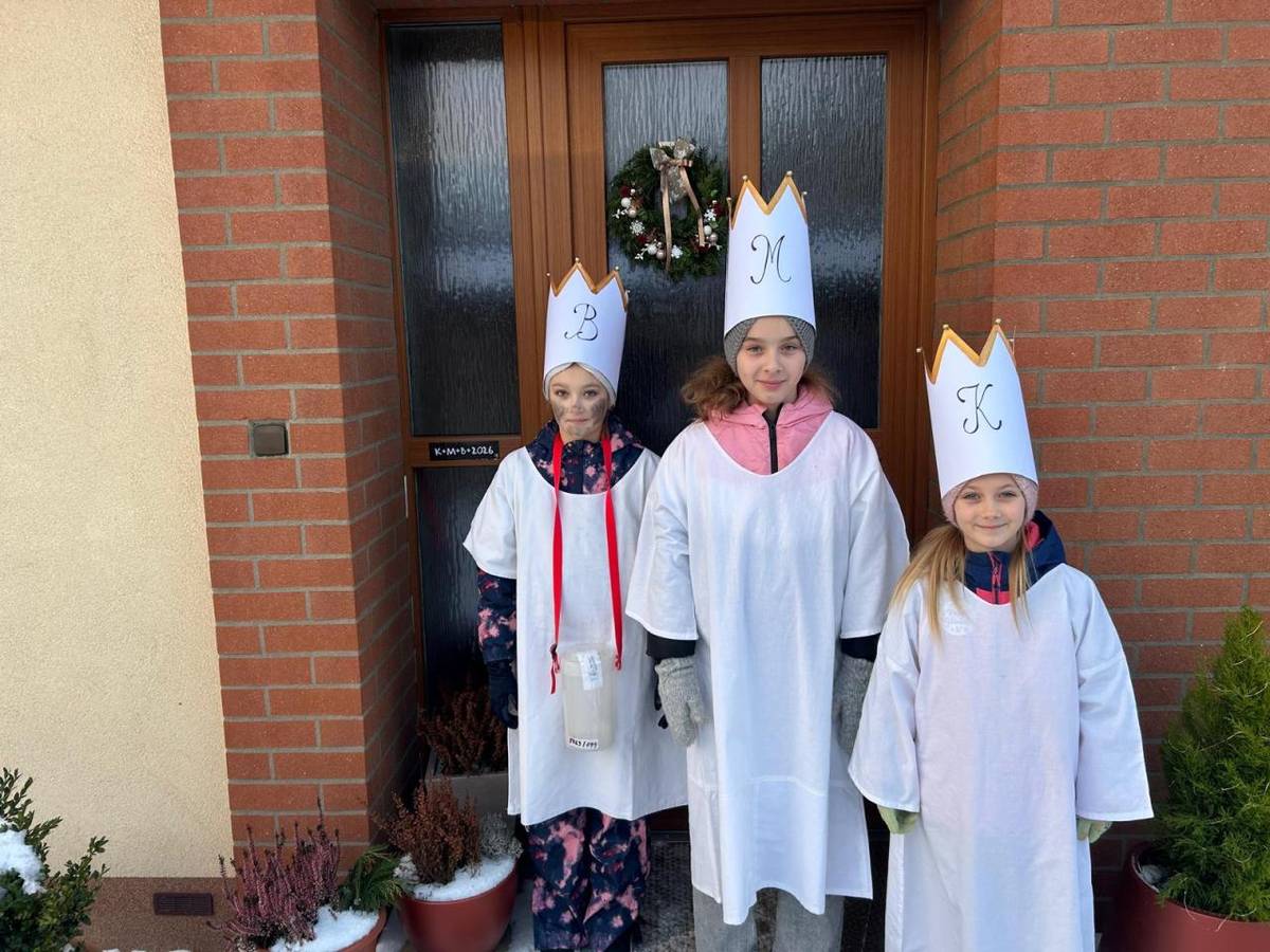 V sobotu 3.1.2026 se uskutečnila Tříkrálová sbírka. Celková vybraná částka je 13.765 Kč. Výtěžek bude použit podle schváleného záměru na podporu činnosti Stacionáře sv. Františka v Rychnově nad Kněžnou. Všem, kteří jste přispěli, tímto moc děkuji. Zároveň děkuji i našim malým koledníkům.