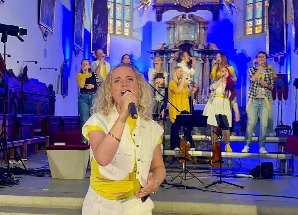 Farní úřad zve všechny na koncert skupiny Good Work, který se koná v kostela sv. Václava v sobotu 10. ledna v 18:00 hodin. Vstupné dobrovolné.