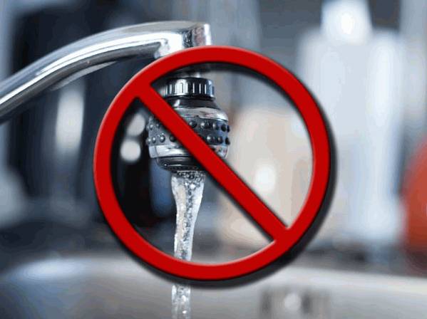 Vážení obyvatelé, dovolujeme si vás informovat, že došlo k poruše na vodovodním řadu ve Starých Prachaticích. Na odstranění závady se již intenzivně pracuje. Děkujeme za pochopení.