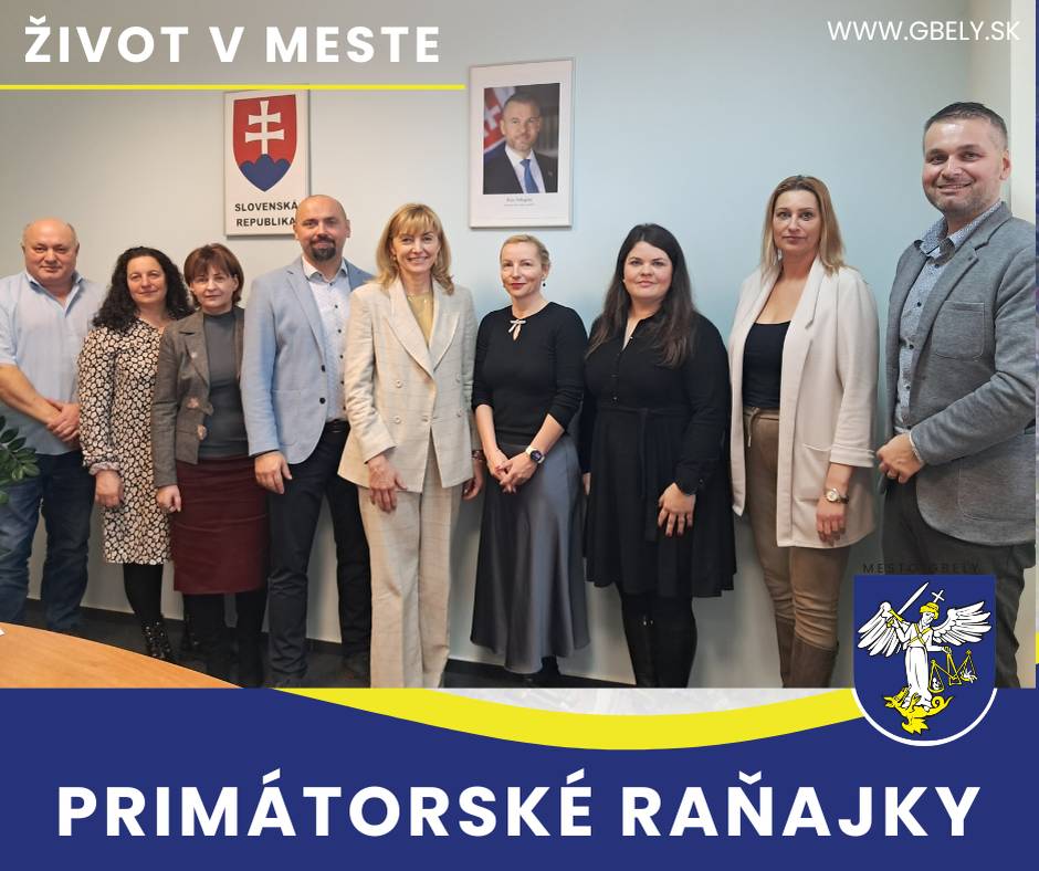 Dňa 9. januára 2026 sa na pozvanie primátora mesta Mgr. Martina Jahodku uskutočnili tradičné primátorské raňajky za účasti riaditeľov a zástupcov škôl v zriaďovateľskej pôsobnosti mesta a riaditeľky sociálneho zariadenia.