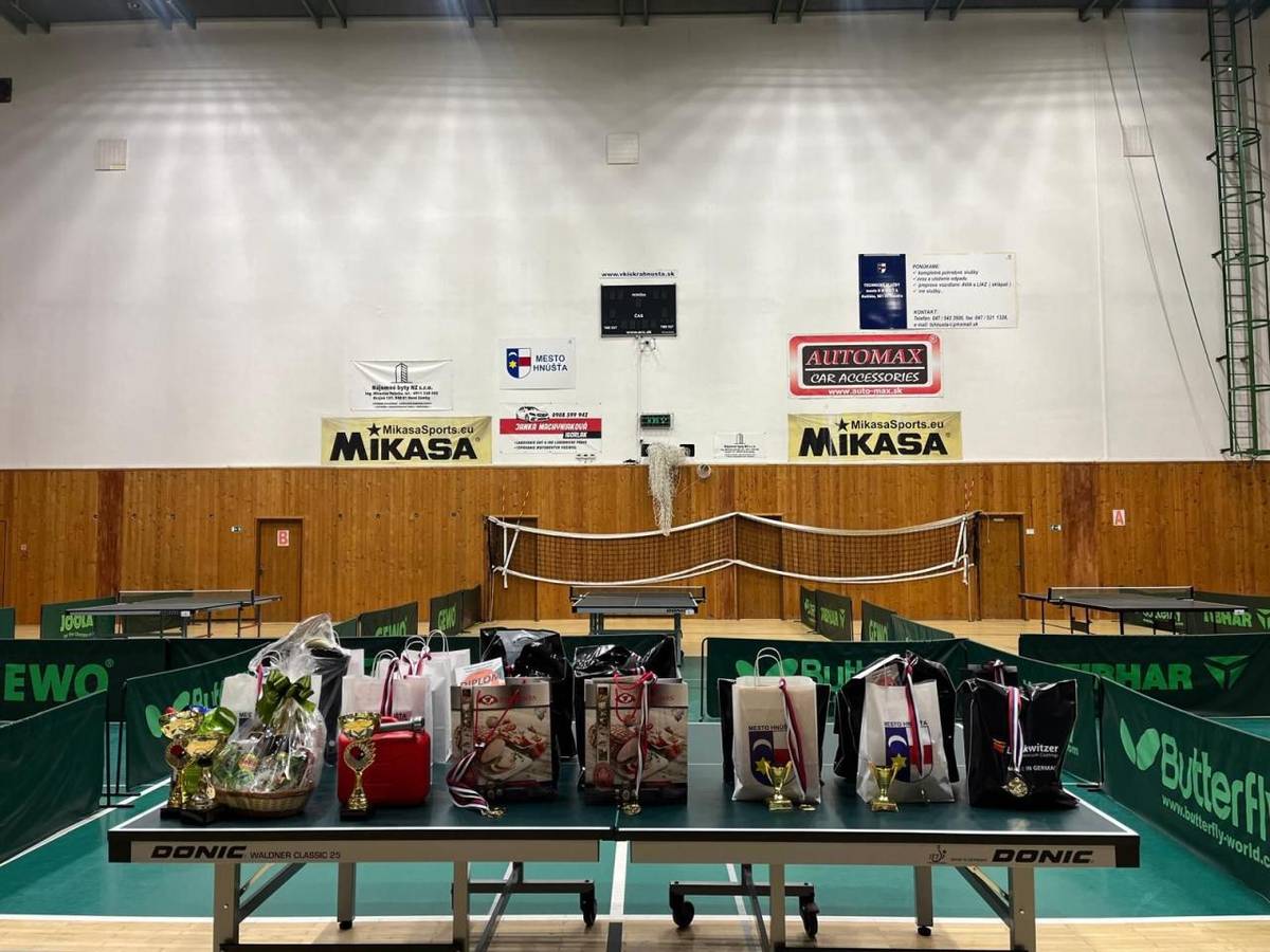 Hnúšťa, 8.1.2026 - V sobotu 3.1.2026 sa v Mestskej športovej hale konal už 20. ročník turnaja o Majstra Hnúšte v stolnom tenise. Turnaj sa konal pod záštitou Mesta Hnúšťa.