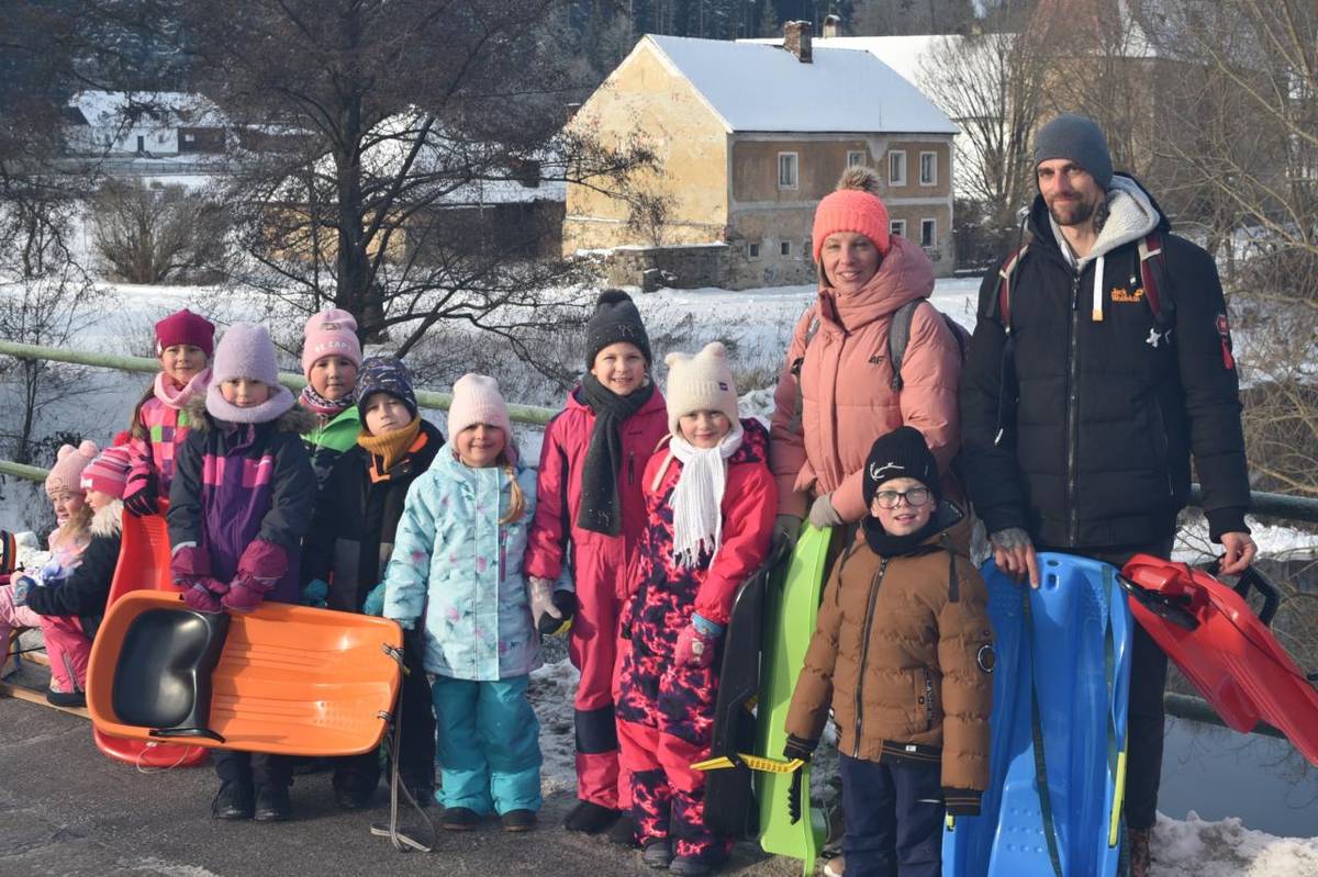 Jak jsme využili dlouho nevídaných zimních podmínek ke sportování na umělém ledu a přírodním sněhu...