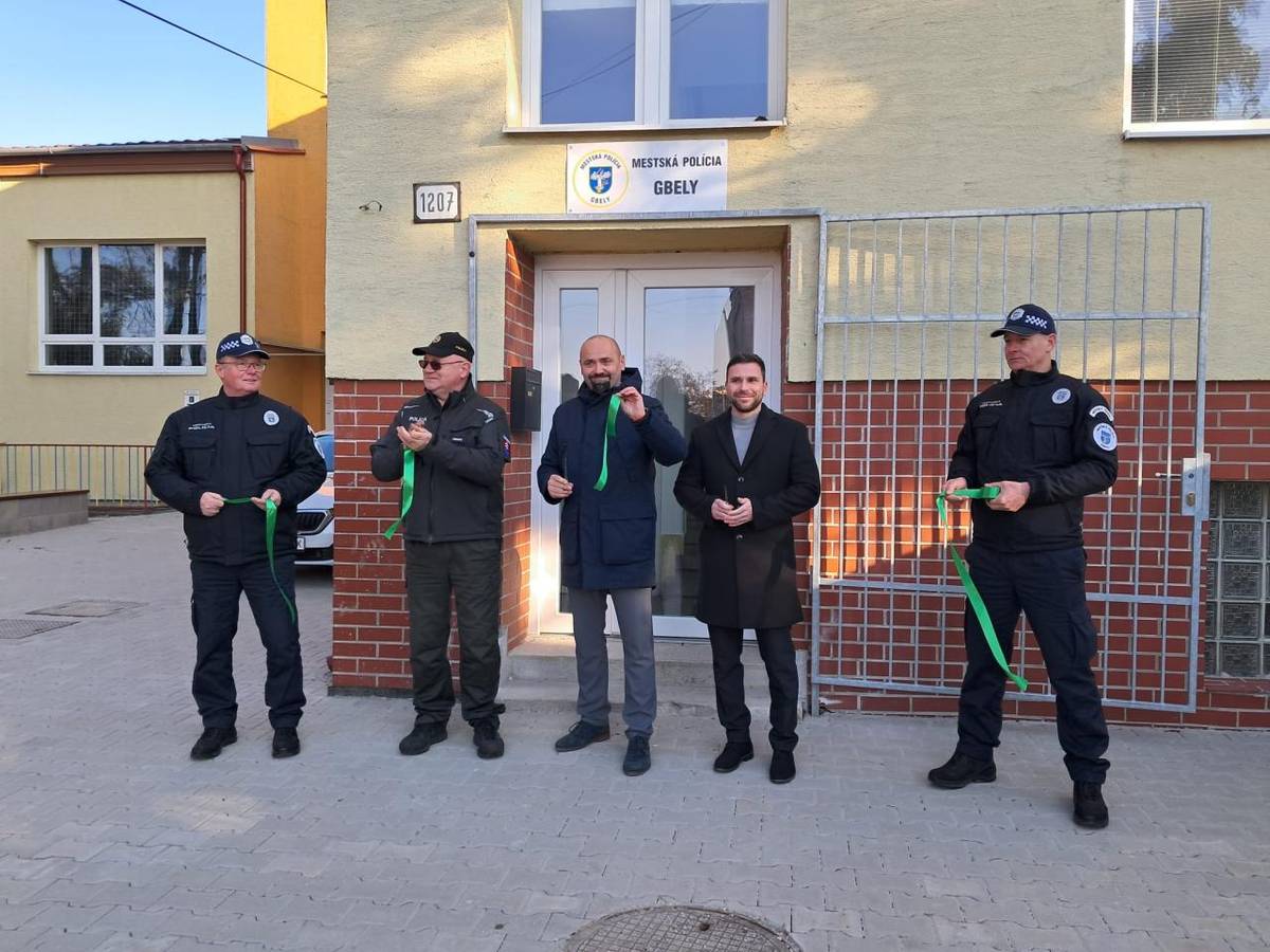 Dnes sa v meste Gbely uskutočnila výnimočná udalosť v jeho dejinách – slávnostné otvorenie Mestskej polície v Gbeloch za účasti pozvaných hostí.