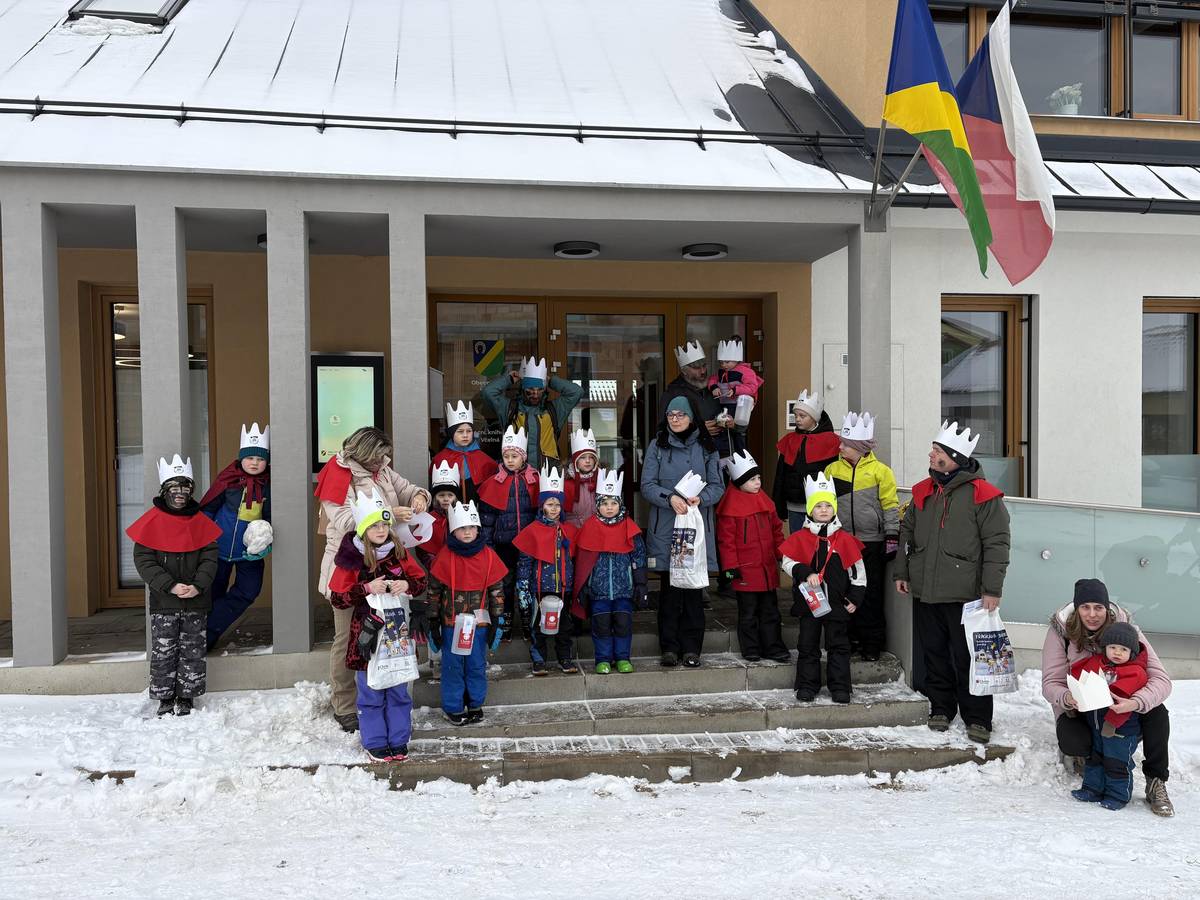 Milí spoluobčané,  před malou chvíli vyrazilo do ulic 6 skupinek pro Tříkrálovou sbírku.  Děkujeme, že pomáháte, každá koruna má smysl. Obec Včelná