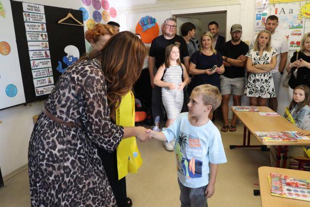 Rodiče předškoláků by měli být letos obzvlášť pozorní. Termíny zápisů do základních škol v Přerově se totiž mění – poprvé se nebudou konat v dubnu, ale už v únoru. Důvodem je novela školského zákona, která posunula období zápisů.                               Číst dál...