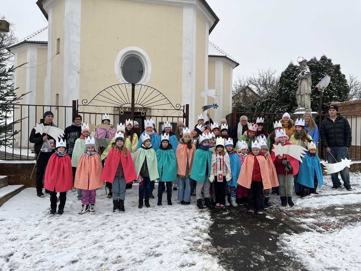 V sobotu 10. 1. 2026 se v naší obci uskutečnila Tříkrálová sbírka, do které naši občané přispěli rekordní částkou 87 490 Kč. Příspěvek ze sbírky je určen Oblastní charitě Rajhrad. Děkujeme všem dětem, organizátorům, a také vám občanům, kteří jste přispěli na dobrou věc.
