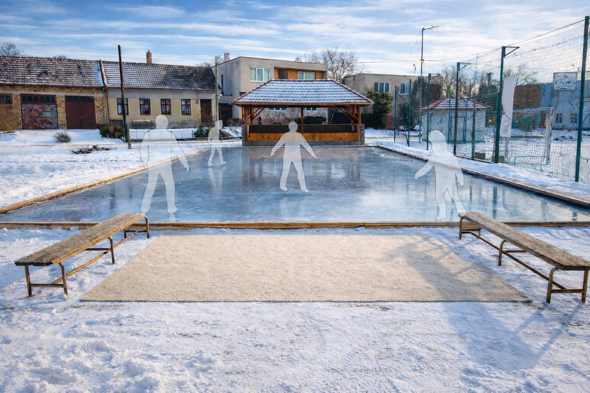 Informujeme občany, že na Luži je připravena ledová plocha na bruslení. Buďte prosím opatrní a používejte ochranné pomůcky (přilba, chrániče, atd.).  Večerní bruslení (s osvětlením) bude dnes 12.1. do 19:30 hod.  Děkujeme SDH Archlebov za naplnění.