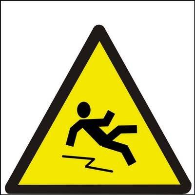 Zvovu varujeme všechny občany - z důvodu velmi silné ledovky omezte svůj pohyb venku, necestujte.