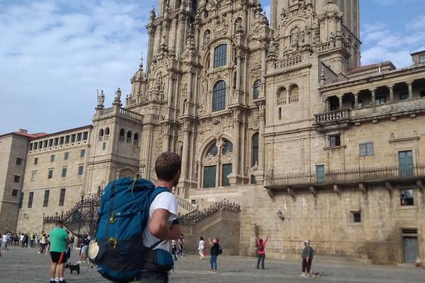 13.01.26 17.30  Knihovna na cestách v roce 2026 pokračuje :) V lednu zabloudíme do Španělska! Jaké to je odpojit se od internetu a jít 800 kilometrů pěšky přes Španělsko s těžkým batohem na zádech? Jak se člověk na...