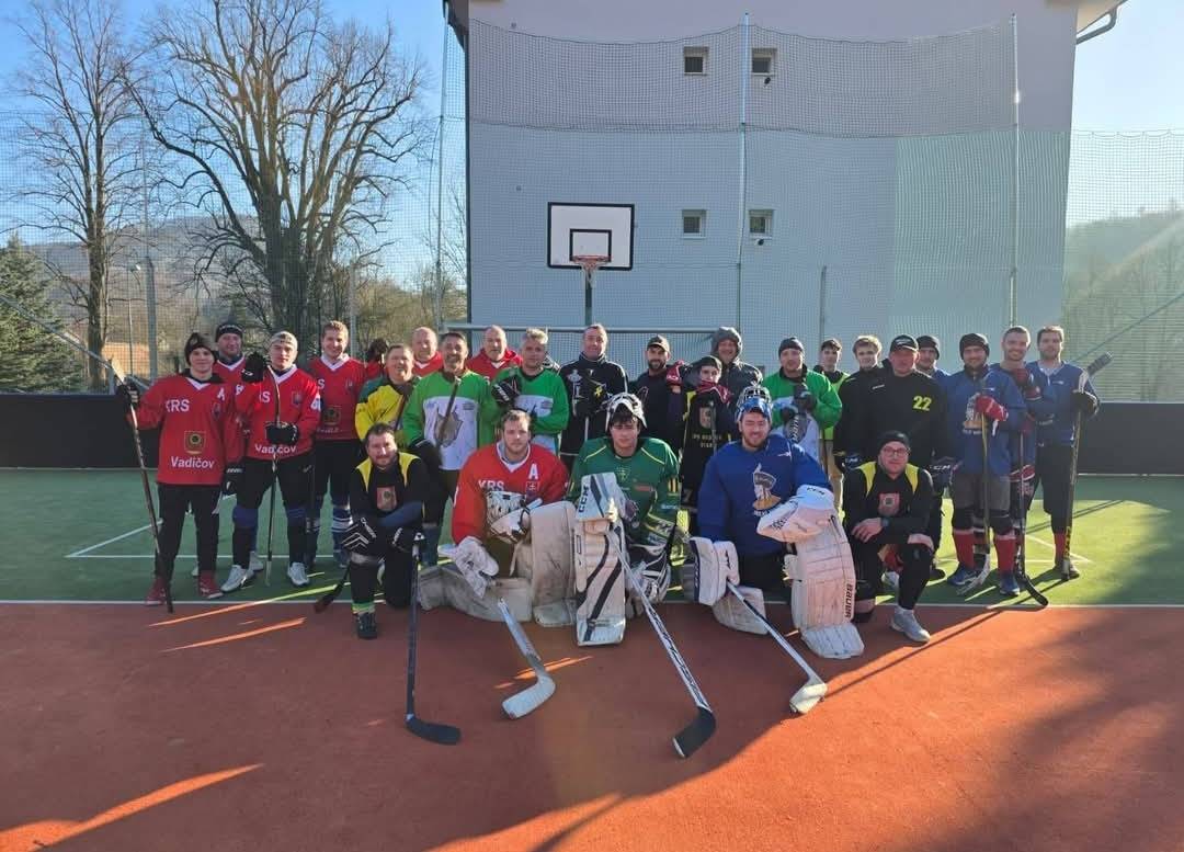 V sobotu 27.12.2025 sa konal Vianočný hokejbalový turnaj o pohár obce Horný Vadičov.