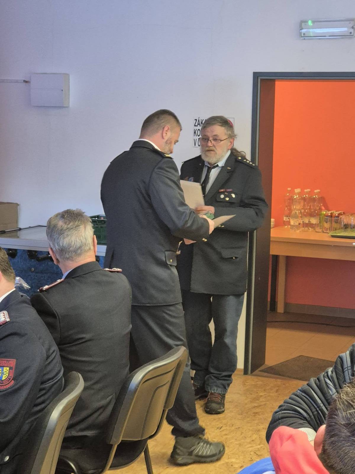 Za účasti vedení města Krásná Lípa, zástupců okolních hasičských sborů a partnerských hasičů z Obercunersdorf proběhlo zhodnocení činnosti nasich hasičů v uplynulém roce. Zároveň byly představeny a projednány plánované aktivity pro letošní rok.