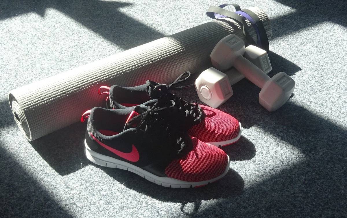 Oznamujeme, že pravidelné cvičenie kalanetiky sa po prestávke opäť uskutoční utorok o 18:30 hod. v kultúrnom dome v Šuriankach.