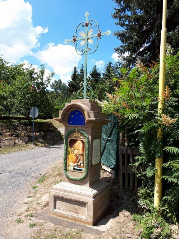 Celková obnova 2 křížků ve Skalici u České Lípy