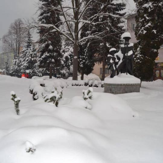 Mesto Turzovka oznamuje občanom, že dňa 13.01.2026 od 8:00 hod. bude uzatvorená ulica R. Jašíka, z dôvodu vykonávania záchranných prác v súvislosti s vyhlásenou mimoriadnou situáciou – snehová kalamita.