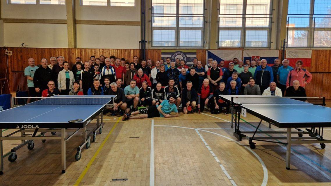 V sobotu 27. decembra 2025 usporiadali členovia stolnotenisového klubu ŠK TTC Smolenice ďalší ročník medzinárodného turnaja za účasti súťažiacich zo Slovenska, Česka a Poľska v športe, v ktorom dominantné postavenie okrem hráčov má zelený stôl, loptička a sieť.