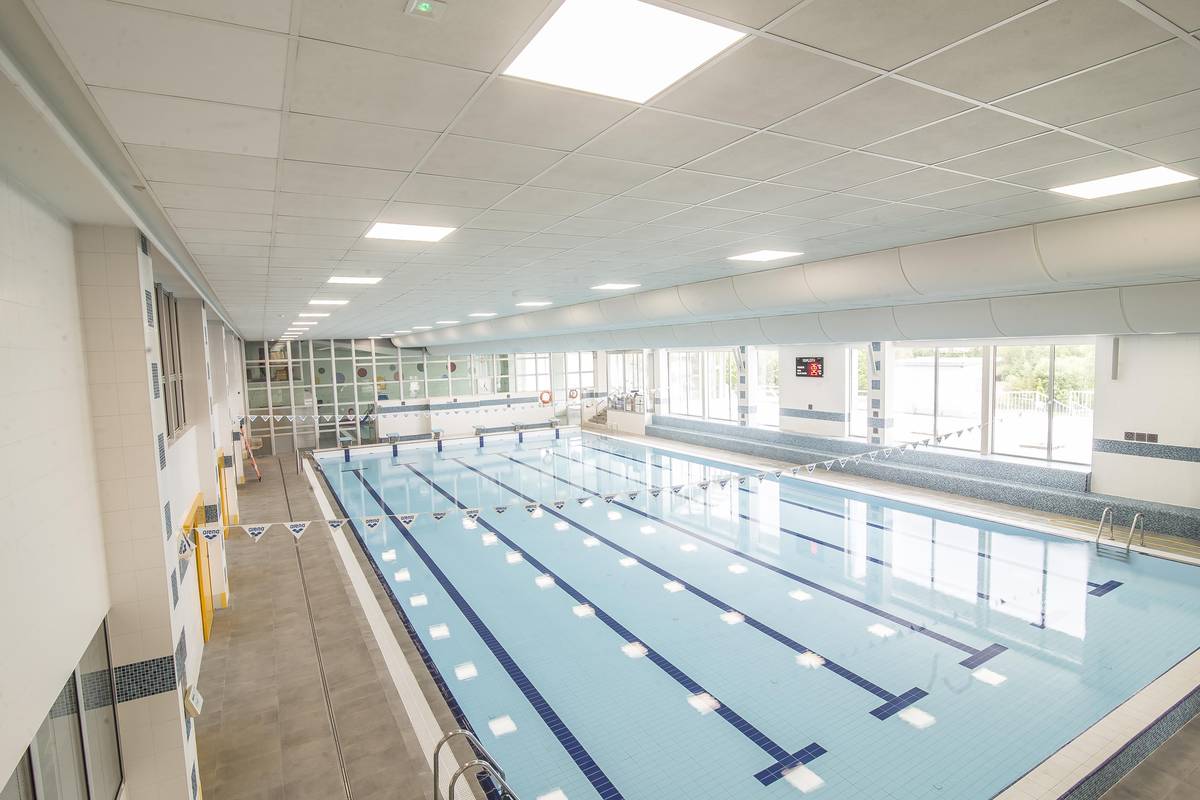 V sobotu 17. ledna budou pro veřejnost uzavřeny všechny bazény v areálu Plaveckého bazénu Jindřichův Hradec (sportovní, dětské i relaxační). Důvodem jsou závody v plavání, které pořádá Plavecký klub Jindřichův Hradec.