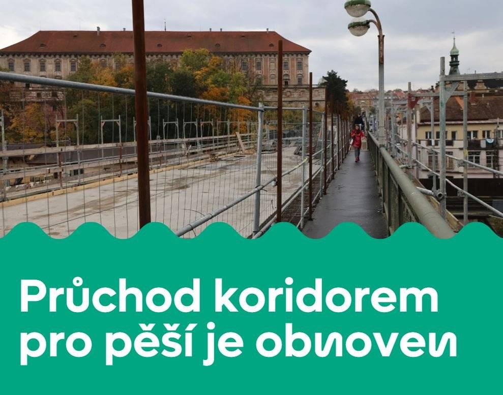 Zhotoviteli se podařilo odstranit technické důvody dočasného uzavření koridoru pro pěší. Špindlerův most je tak již průchozí bez omezení. O případných změnách budeme dále informovat.