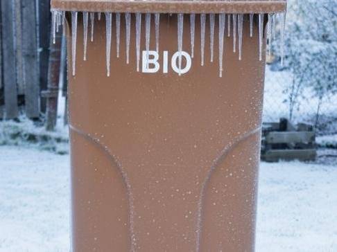 Náhradní svoz BIOODPADU proběhne v úterý 20. ledna 2026. Ve stejný den je svážen i komunální odpad.