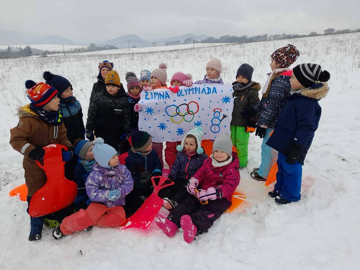 Naše zimné radovánky  - trieda Usilovné veveričky.