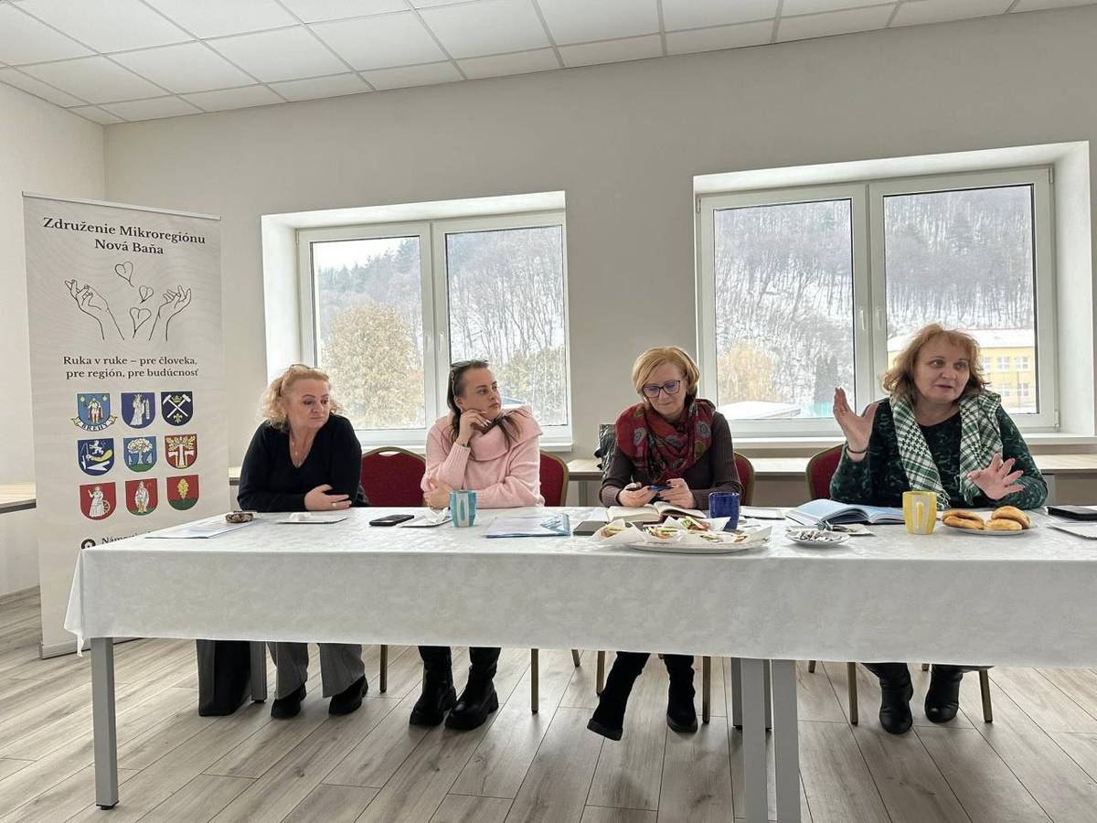 Na základe rozhodnutia obecného zastupiteľstva sa Župkov stal členom Združenia obcí mikroregiónu Nová Baňa a okolie. Hlavným účelom členstva je zapojenie sa do systému Centra integrovanej sociálno-zdravotnej starostlivosti, ktoré prináša komplexnú pomoc seniorom a osobám so zdravotným znevýhodnením.