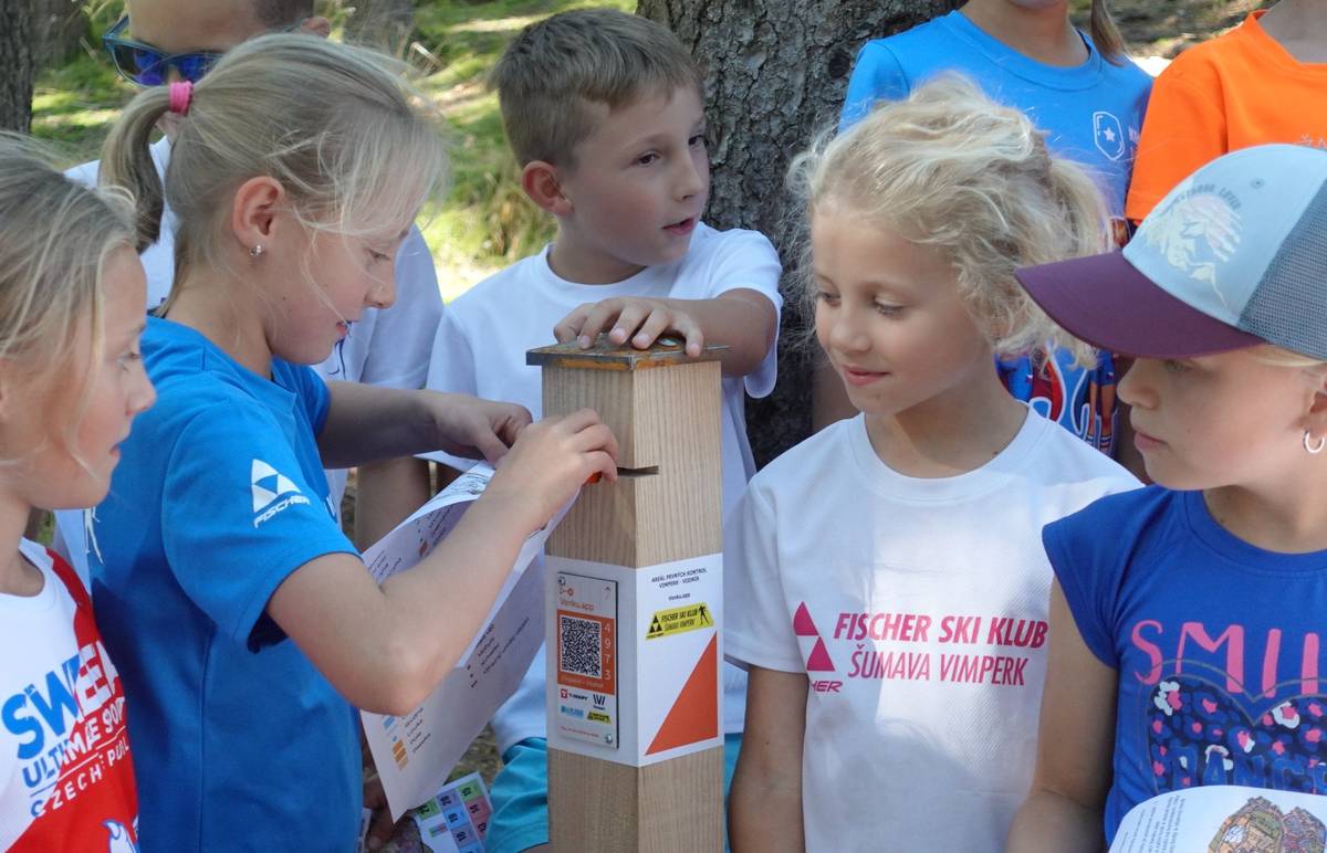 Výzva k podávání žádostí o finanční podporu z rozpočtu města Vimperk pro rok 2026 na realizaci Programu pro poskytování dotací na podporu kulturních, sportovních, volnočasových a společensky prospěšných aktivit. Všechny podrobnosti, pravidla i formuláře najdete na webu města: Výzva: Podpora sportu 2026/1: Vimperk Podpora sportovních spolků, klubů, družstev i jednotlivců provozujících sportovní činnost ve správním území města Vimperk. Záměrem výzvy je podpořit především pravidelné výkonnostní aktivity v oblasti sportu a sportovních činností dětí a mládeže do 20 let. Termín vyhlášení výzvy: 20.01.2026 – 20.04.2026 Termín podání žádosti:  21.01.2026 – 20.02.2026 do 14:00 hodin Vyrozumění o výsledku podaných žádostí: do 25.03.2026 Realizace vybraných projektů: 01.01.2026 - 31.12.2026 Předložení vyúčtování do 28.02.2027. Pozor: Povinnou přílohou žádosti také Úplný výpis platných údajů o skutečném majiteli právnické osoby podle zákona č. 37/2021 Sb., o evidenci skutečných majitelů, ve znění pozdějších předpisů, (netýká se právnických osob, které skutečného majitele nemají – viz § 7 uvedeného zákona). Tento výpis získáte po přihlášení pomocí datové schránky na https://esm.justice.cz/ias/issm/rejstrik.  Novinka: Žádost je také možné podat přes Portál občana na webových stránkách města Vimperk.