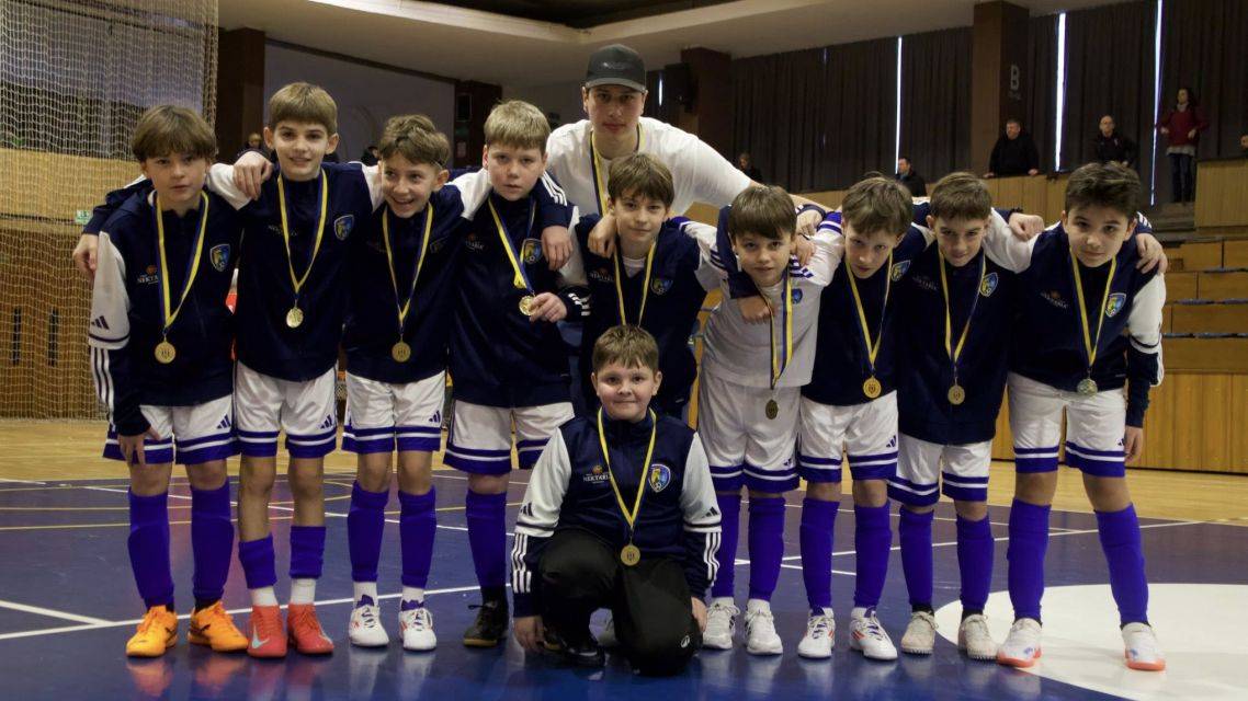 V Mestskej športovej hale v Trnave sa v sobotu 17. januára 2026  uskutočnil halový turnaj mládeže v kategórii U13 aj za účasti mladších žiakov OŠK Smolenice.