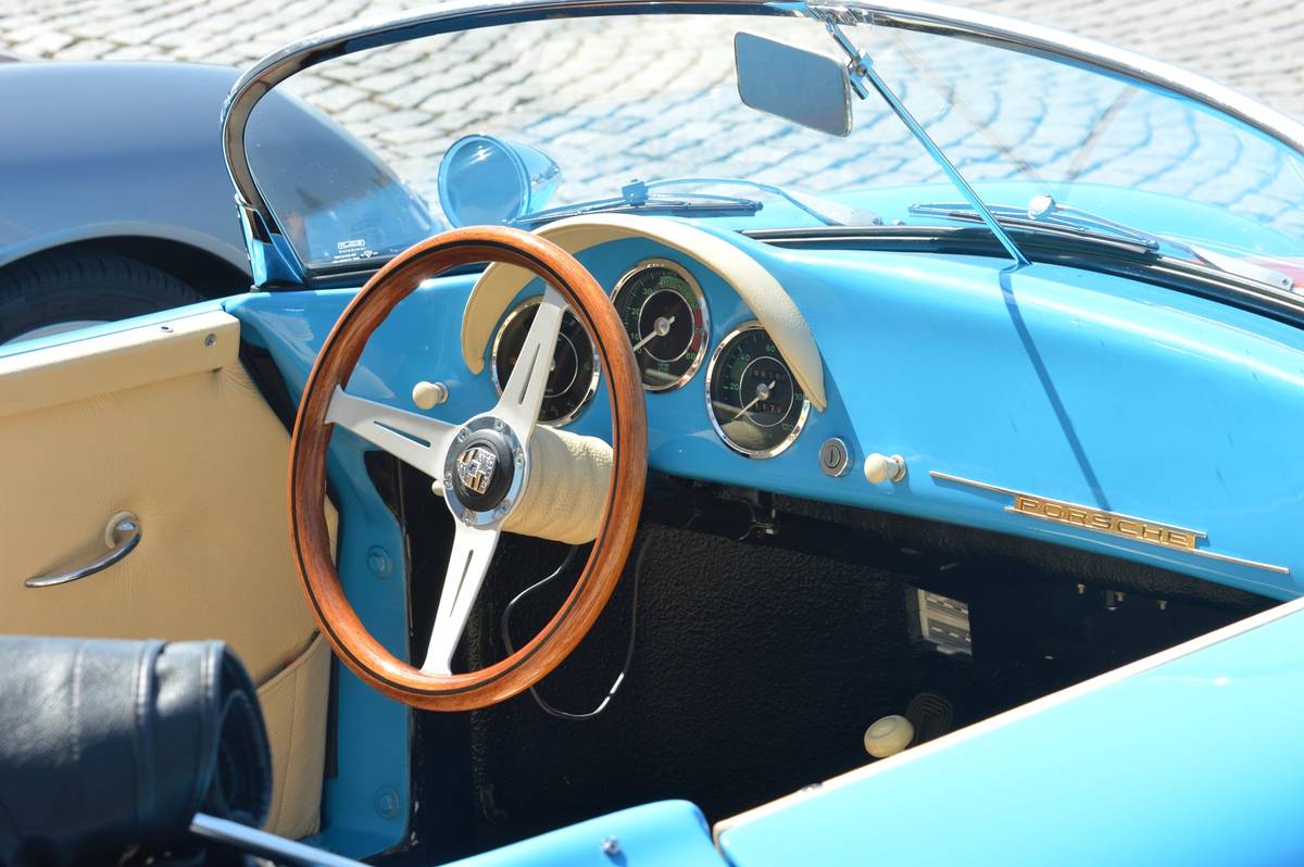 Městský úřad, odbor dopravy důrazně upozorňuje vlastníky silničních vozidel, která jsou dlouhodobě vyřazena z provozu (uložena v depozitu), že od 1. března 2026 začíná skartace registračních značek u ...