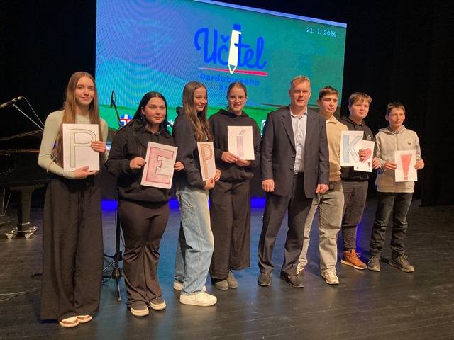 Ve středu 21. ledna byl v Letohradu slavnostně oceněn učitel Josef Hájek, který se dostal mezi nominované na prestižní cenu Učitel Pardubického kraje. Nominaci mu udělili samotní žáci jako poděkování za jeho dlouhodobou práci, lidský přístup a mimořádné nasazení ve výuce.
