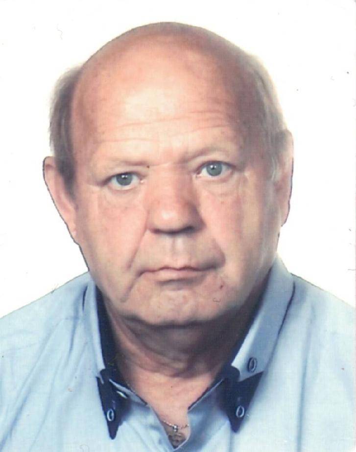 Zemřel v úterý dne 20. ledna 2026 ve věku 71 let.  Poslední rozloučení se bude konat v pondělí dne 26. ledna 2026   v 15.00 hodin ve smuteční obřadní síni v Brumově-Bylnici.  Po smutečním obřadu bude převezen k tichému zpopelnění.