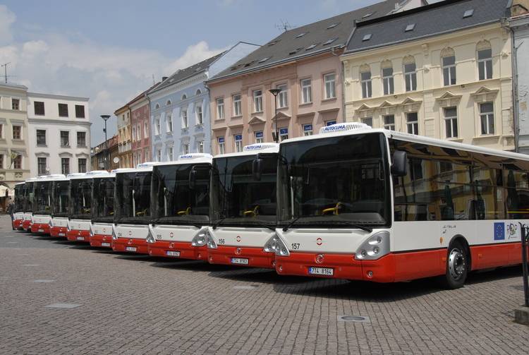 Z důvodu výskytu ledovky nebude v dopoledních hodinách zajištěn provoz MHD.    Prosíme občany o trpělivost a sledování dalších informací.  Děkujeme za pochopení.