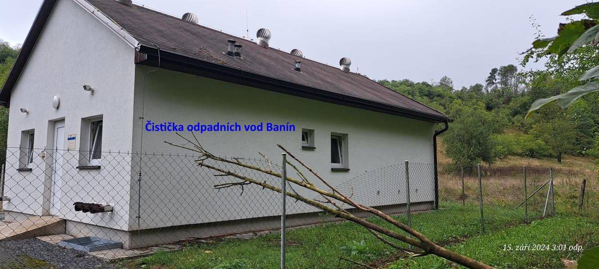 Prosíme všechny obyvatele, aby se vyvarovali házení vlhčených ubrousků a zbytků potravin do záchodů. Tyto předměty způsobují problémy v kanalizaci a čističce odpadních vod a mohou přitahovat hlodavce. Udržováním hygienických návyků můžeme společně zajistit čistotu a bezpečnost naší obce.