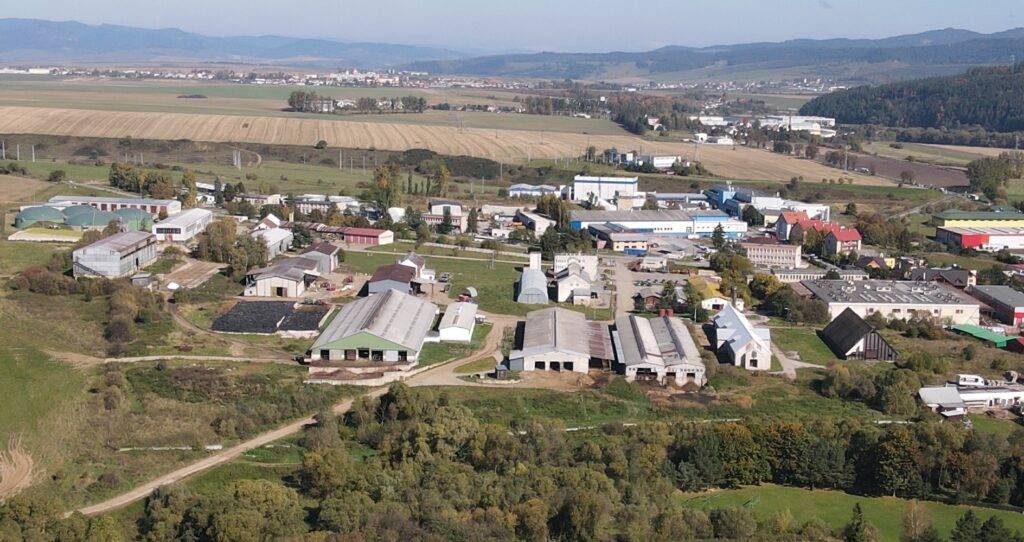 Poľnohospodárske družstvo podielnikov Kežmarok, Nad traťou 1, 060 01 Kežmarok Vám dáva na vedomie predbežný harmonogram aplikácie hnojív (organických) podľa zákona 146/2023 Z. z. o ochrane ovzdušia, v súlade s...