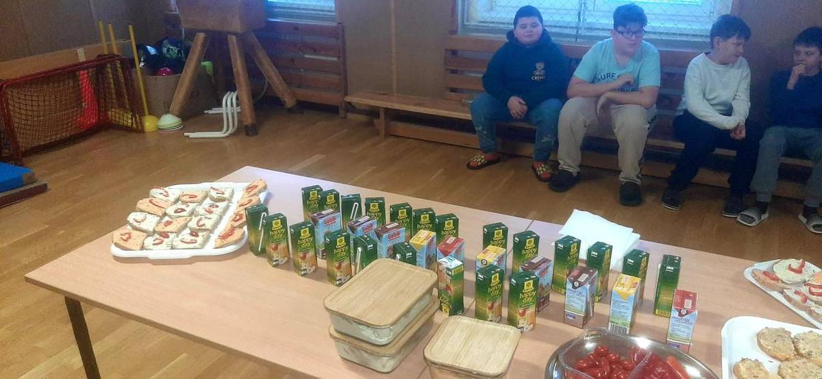 Dnes 29. ledna 2026 se uskutečnila společná snídaně, kterou jsme oslavili konec prvního pololetí.