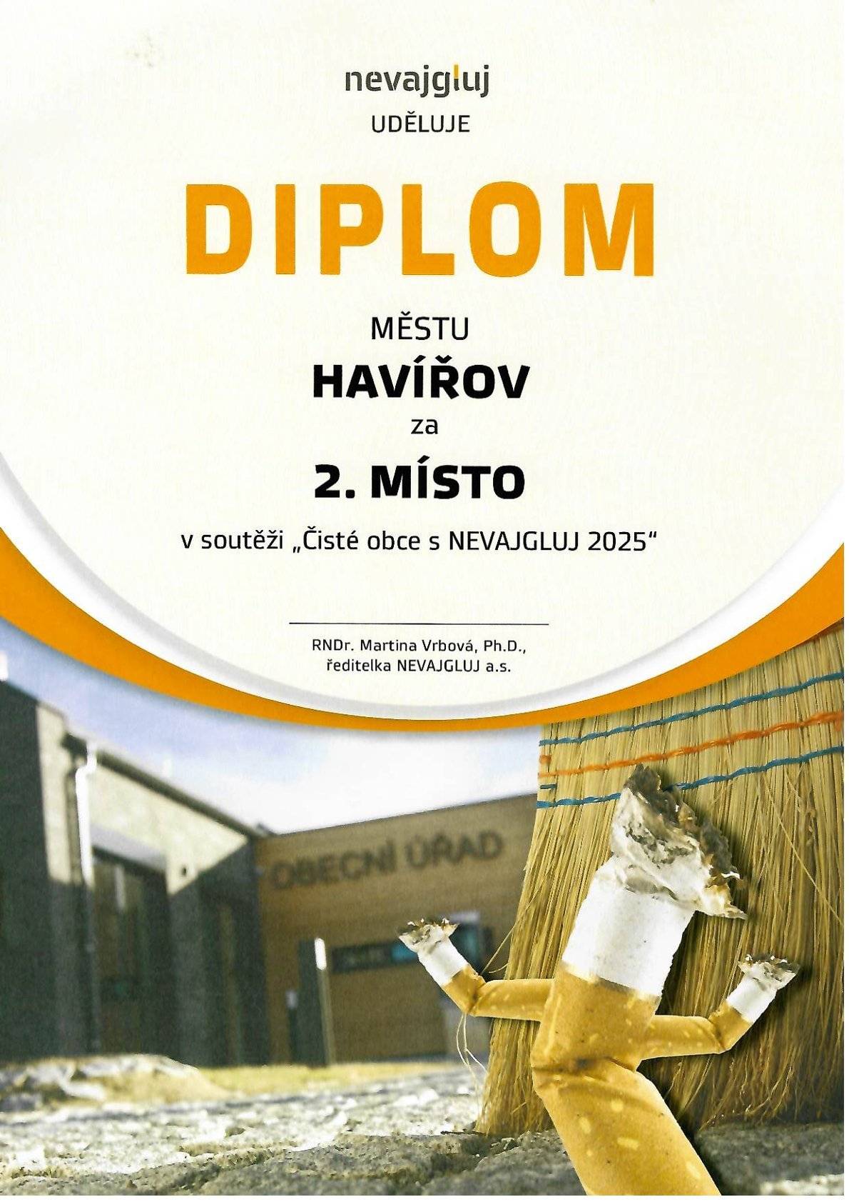 Město Havířov dosáhlo významného úspěchu v celostátní iniciativě zaměřené na čistotu veřejného prostranství. V rámci konference Jak na čisté obce, kterou pořádala společnost NEVAJGLUJ s.r.o. v Praze, převzalo město ocenění za druhé místo v celorepublikové soutěži Čisté obce s NEVAJGLUJ 2025. Konference, která proběhla 22. ledna 2026, byla prvním ročníkem, kdy si obce a města mohly sdílet osvědčené postupy v oblasti komunálního odpadového hospodářství a čistoty obcí. Jejím vrcholem bylo slavnostní vyhlášení výsledků soutěže. Havířov si za své úsilí v péči o veřejný prostor vysloužil finanční odměnu ve výši 40 000 Kč. Vítězem soutěže se stala obec Dolní Zálezly, která získala hlavní cenu, a to 60 000 Kč, třetí místo obsadila obec Onomyšl, a obdržela částku 20 000 Kč.  Více informací o aktivitách společnosti NEVAJGLUJ naleznete na jejich oficiálních stránkách www.nevajgluj.cz a podrobnosti o pravidlech a cílech samotné soutěže jsou k dispozici na Soutěž | nevajgluj.cz https://havirov-city.cz/aktuality/havirov-ziskal-druhe-misto-soutezi-ciste-obce-s-nevajgluj-2025