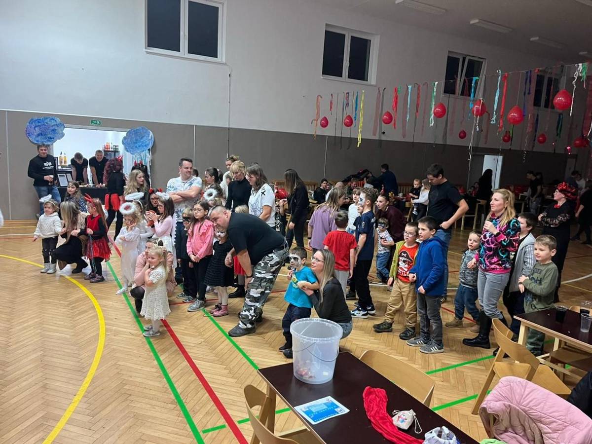 V rámci grantového projektu "Drobotina 2025" vyhlášeného MAS Světovina o.p.s. byl podpořen projekt "Mikulášská pro děti"