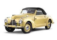 Roadster 1102 patřil ke klenotům tehdejší nabídky a stavěl se téměř výhradně na export