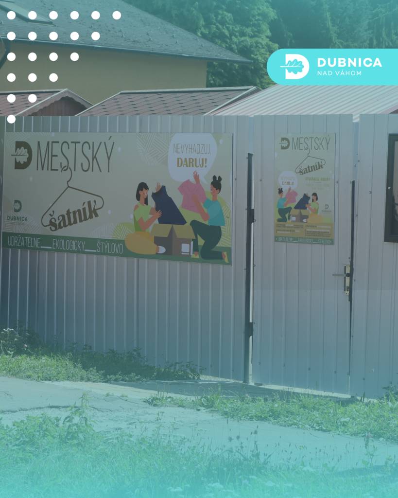 V apríli minulého roka sa sociálny šatník presunul z nevyhovujúcich priestorov do vynovenej budovy na Sládkovičovej ulici s veľkorysými možnosťami. Okrem toho prešiel zmenou aj jeho názov. Nový Mestský šatník sa teda už približne 10 mesiacov teší veľkej obľube.