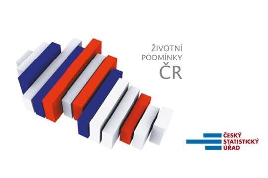 Český statistický úřad aktuálně organizuje každoroční výběrové šetření o životních podmínkách domácností v České republice pod názvem „Životní podmínky 2026“ (EU-SILC). Smyslem tohoto zjišťování je získávat dlouhodobě srovnatelné údaje o sociální a ekonomické situaci obyvatel v celkem 34 evropských zemích. Dalším cílem je získat data pro výpočet ukazatelů peněžní a materiální chudoby. Vlastní šetření je realizováno do 21. června tohoto roku prostřednictvím speciálně vyškolených tazatelů. Do šetření budou zahrnuty ty osoby, které mají ve vybraném bytě obvyklé bydliště. Aktivní účast občanů na tomto významném statistickém šetření a jejich ochota spolupracovat s ČSÚ je nesmírně důležitá. Umožní v zájmu nás všech získat řadu důležitých informací o sociální situaci domácností v ČR, které nelze zjistit žádným jiným způsobem. #hlucin #mestohlucin #setreni #zivotnipodminkyvcr #spolupráce