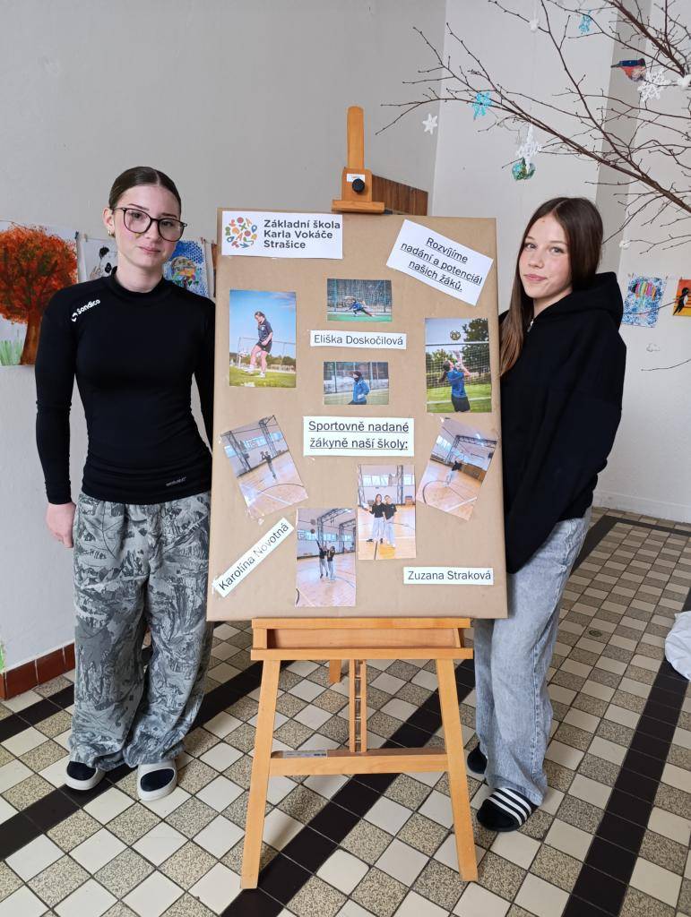 Karolína Novotná a Zuzana Straková ze třídy 8.B patří mezi naše nadané sportovkyně a svůj pohybový talent projevují již několik let. Reprezentují školu téměř ve všech sportovních soutěžích, ať už kolektivních, tak i individuálních.