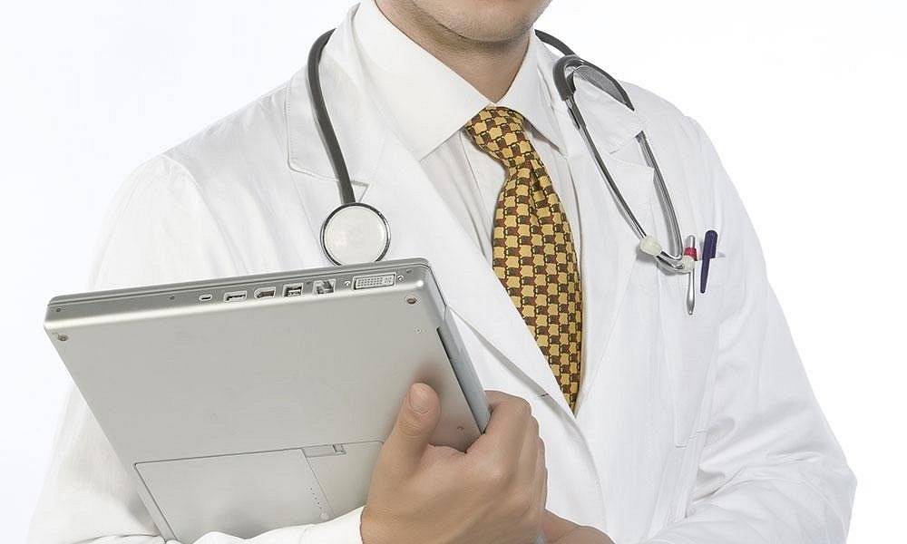 V době jarních prázdnin od 16. do 20. února bude ambulance praktického lékaře MUDr. Zukala na Lipůvce uzavřena.   Neodkladný předpis léků, vystavení a ukončení neschopností napište, prosím, na adresu ambulance.zukal@seznam.cz.   Zástup pro ošetření akutních případů je v tomto týdnu zajištěn u MUDr. Lepkové v Černé Hoře po telefonickém objednání na čísle 516 437 247.