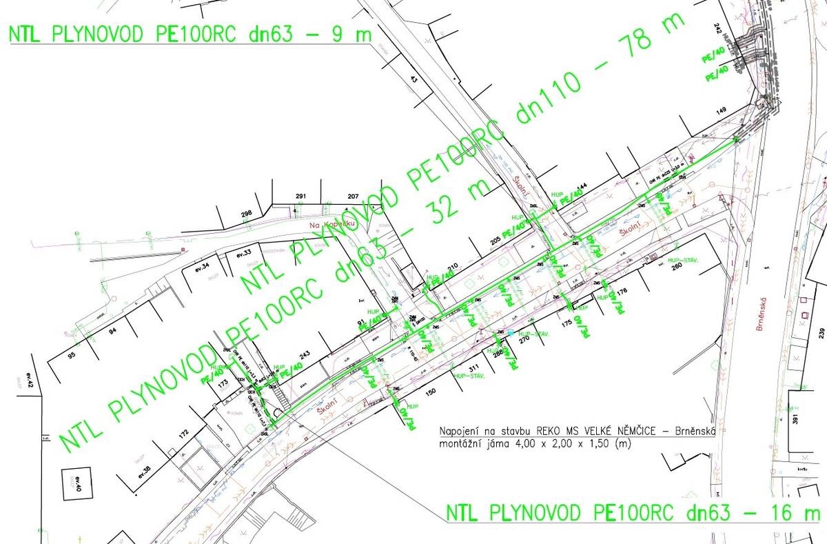 Upozorňujeme občany a návštěvníky Velkých Němčic, že v termínu od 02.03. - 24.05. 2026 budou zahájeny výkopové práce pro rekonstrukci stávajícího nízkotlakého (NTL) plynovodního řadu a přípojek na ulici Školní. S ohledem na zúžený prostor ve vedlejší ul. Školní a ul. Na Kopečku bude patrně nutná úplná uzavírka s objízdnou trasou po dobu výkopových prací v každé uličce vždy na jeden týden. Provizorní průběžné zapravení povrchu – vhodné k užívání. Délka výkopu týdně cca 60 m a následné zapravení. Přístup k domu bude vždy zajištěn přechodovými lávkami a výjimečně přejezdovými plechy. https://www.velkenemcice.cz/aktuality/aktuality/2206-rekonstrukce-plynovodniho-potrubi-v-ulici-skolni/