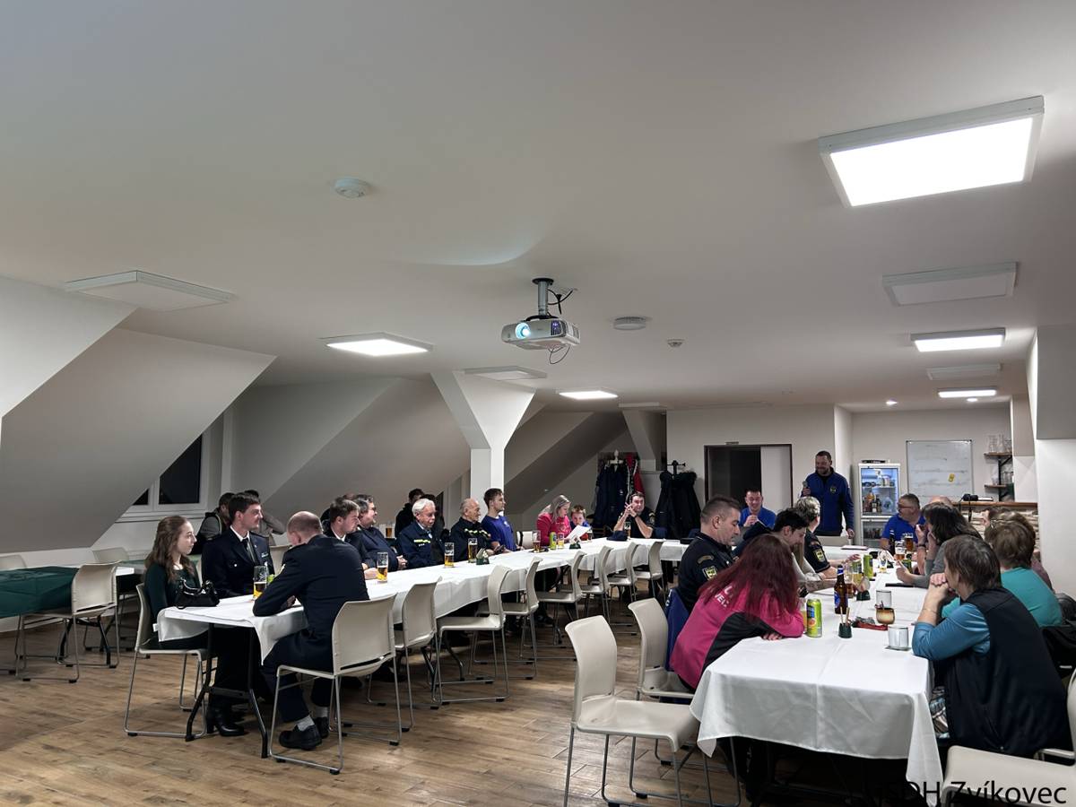 Členové Sbor dobrovolných hasičů Zvíkovec na valné hromadě zhodnotili uplynulý rok, schválili plán práce na rok 2026 a zvolili nový výkonný výbor.