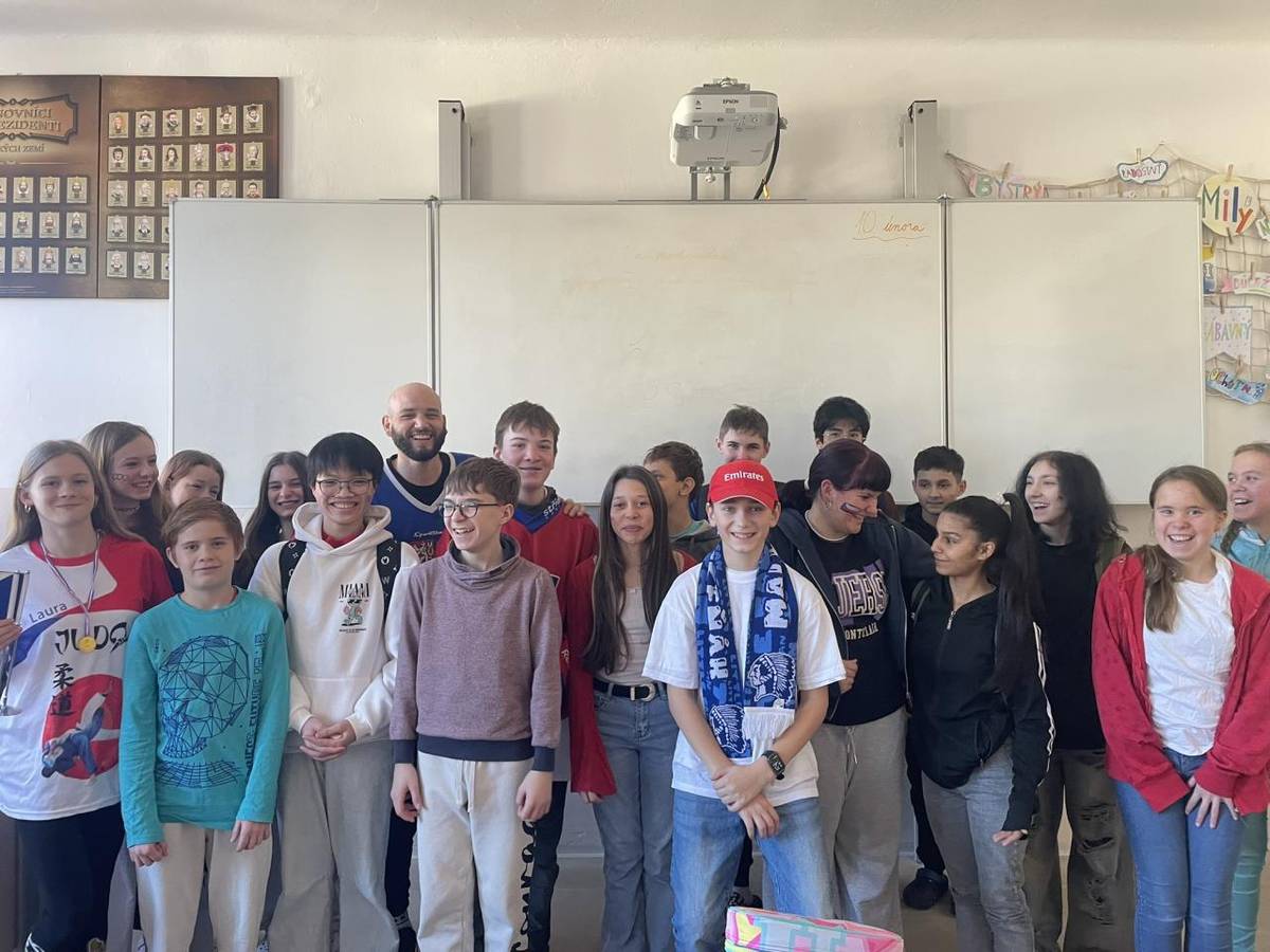 Celá škola fandí našim sportovcům na ZOH 2026 v Itálii