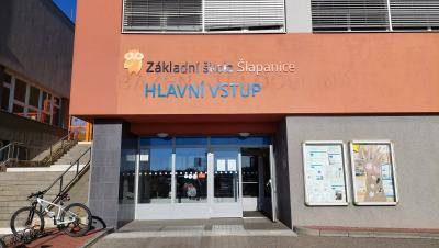 Plavání pro seniory proběhne v úterý 17. února 2026 v čase 17:00 - 18:00 hod. beze změny. Upozorňujeme, že z důvodu jarních prázdnin bude v úterý 17. února v dopoledních hodinách recepce školy uzavřena. Na plavání je tak možné hlásit se pouze dnes v pondělí 16. února v čase 15:00 - 18:00 hod.