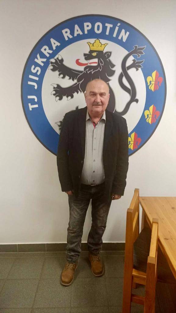 Dne 15. 2. 2026 proběhlo zasedání Valné hromady TJ Jiskra Rapotín, z.s., na němž byl zvolen nový předseda. Tím se stal pan Milan Kocur - gratulujeme novému předsedovi a přejeme celé TJ Jiskře mnoho sportovních úspěchů!