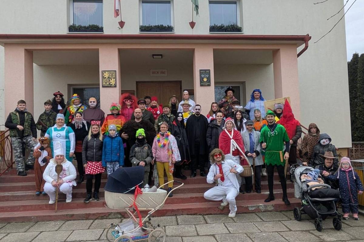 Fotky a videa z vodění medvěda naleznete na odkaze níže.